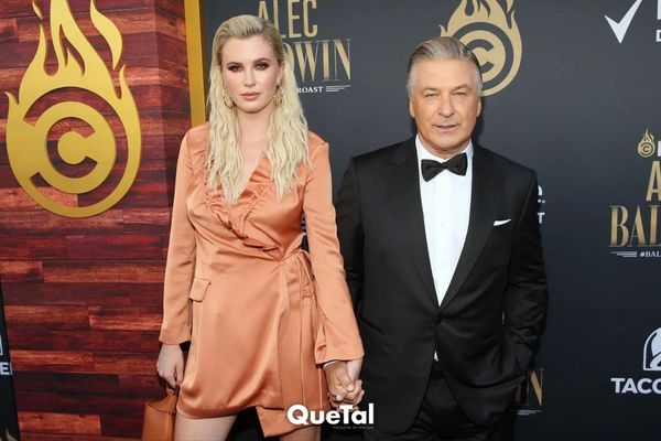 Ireland Baldwin anuncia que está embarazada por primera vez